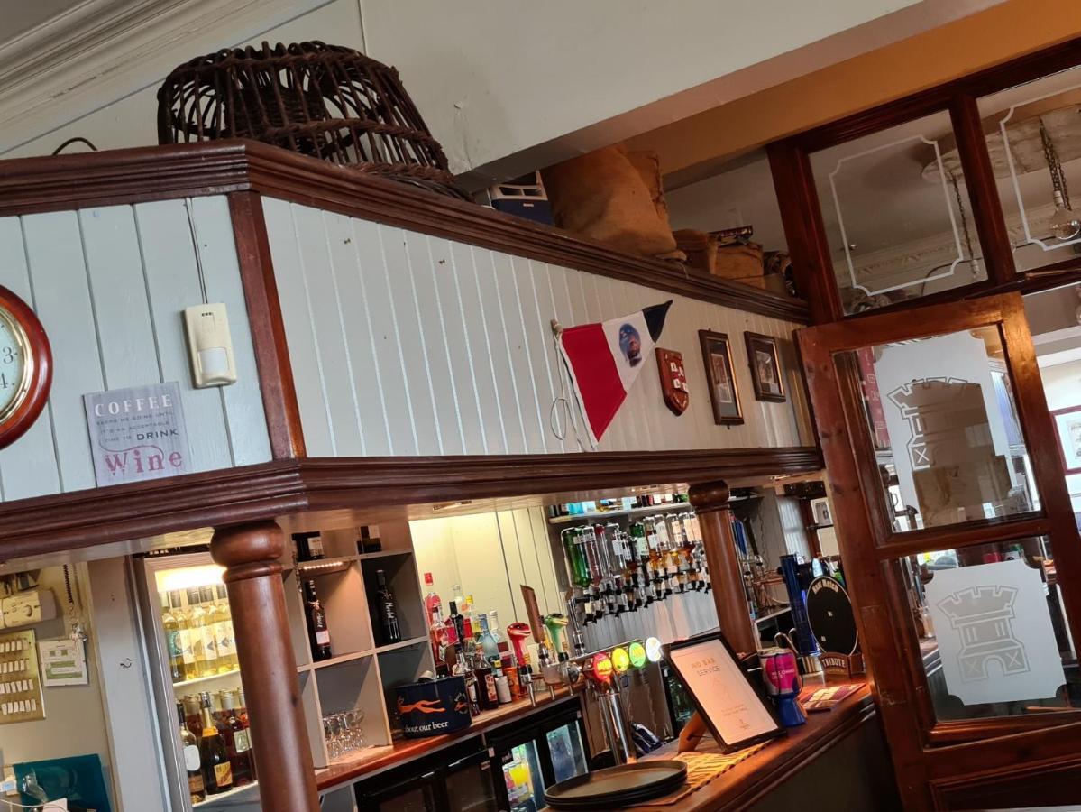 Carbeile Inn Torpoint Esterno foto